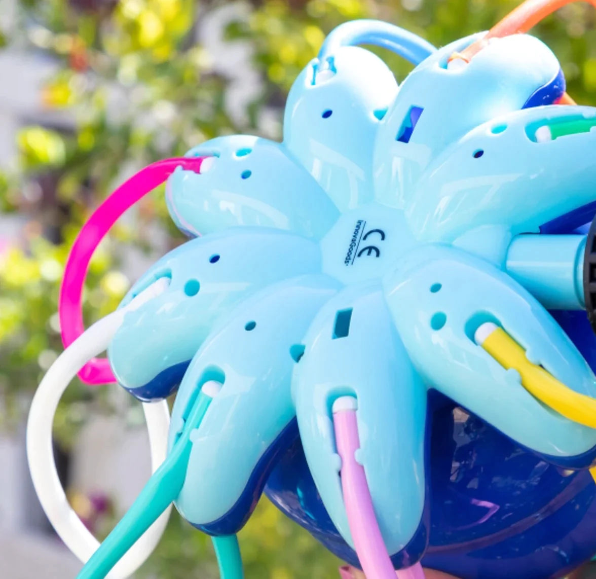The funny octopus The ultimate sprinkler and sprayer for children 